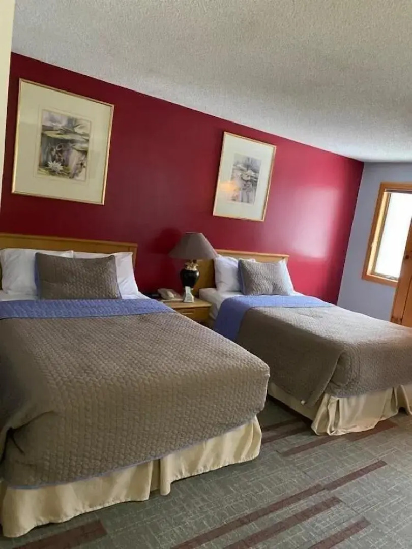 Travelodge by Wyndham Lincoln Near White Mountain