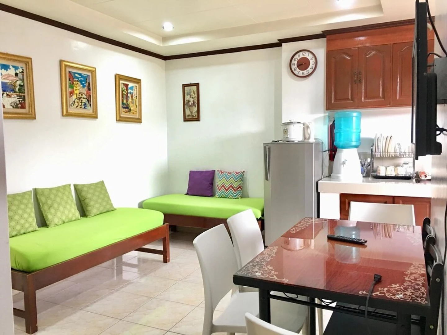 Studio 406 Ross Anne Baguio Transient