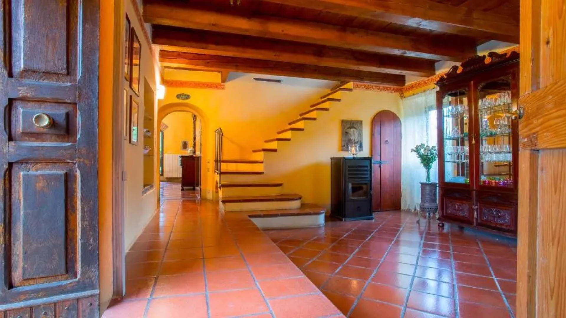 PIEVE DEL BORGO 6&2, Emma Villas