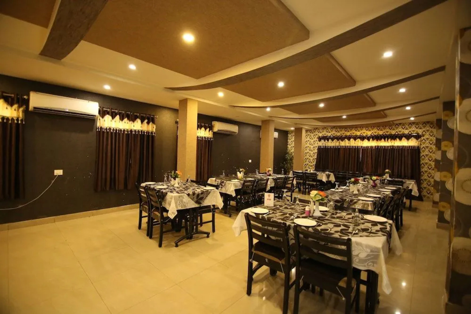 OYO 6251 Hotel Wildfire