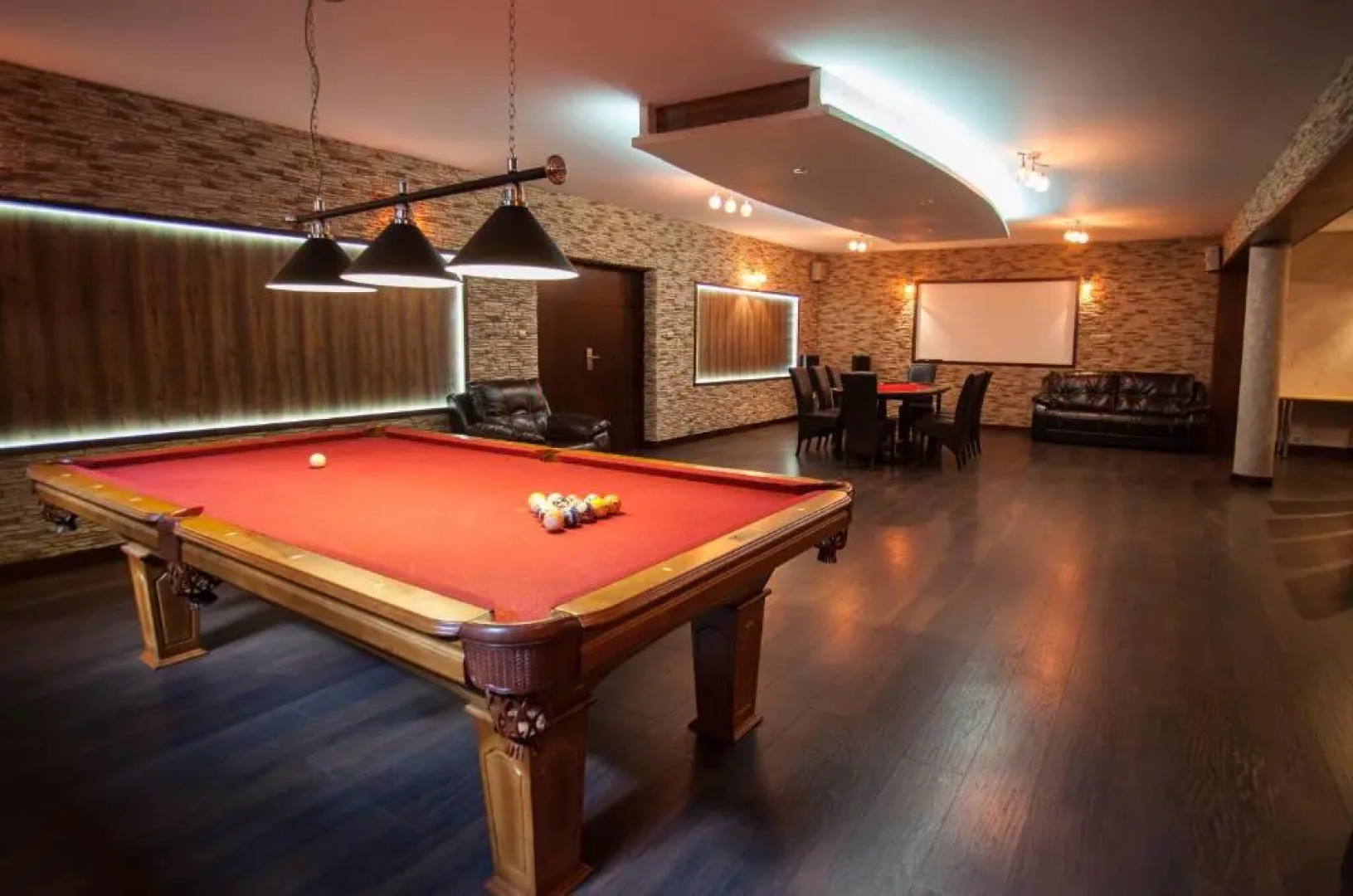 Gościniec pod Strzechą