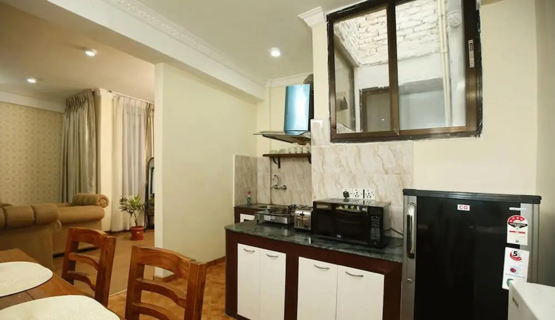 Vibrant  2BHK Apartment by Casa Deyra