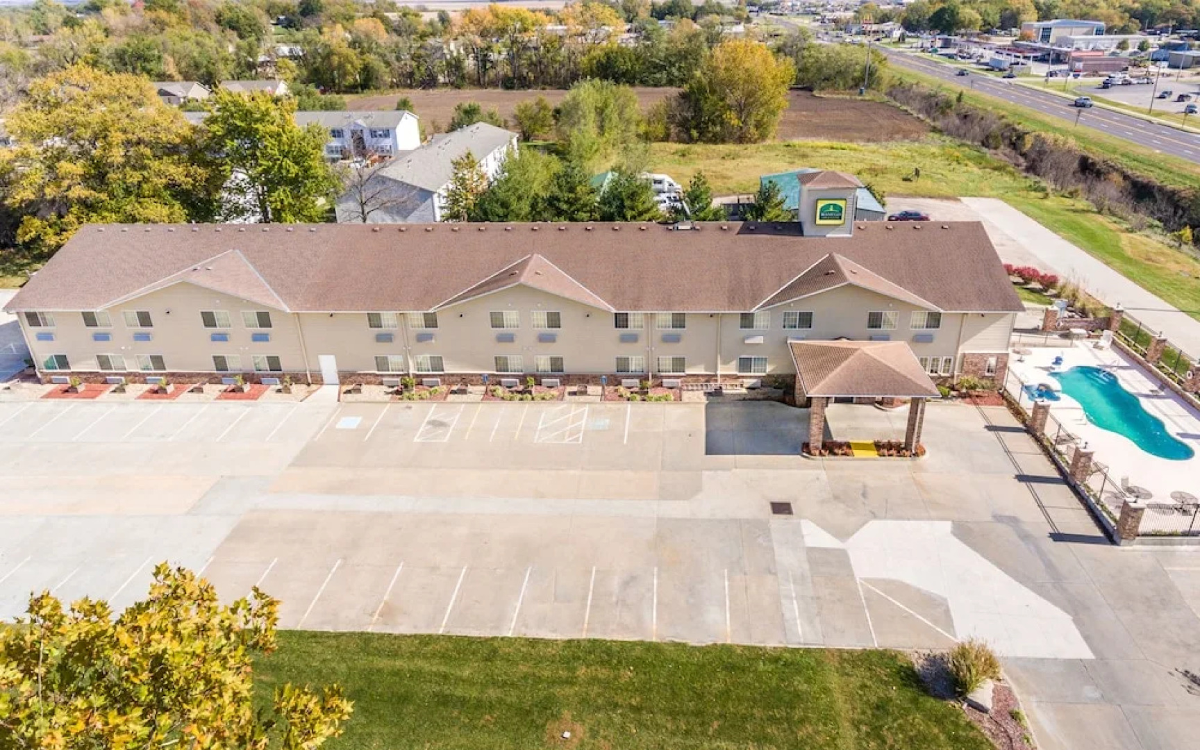 Wamego Inn and Suites