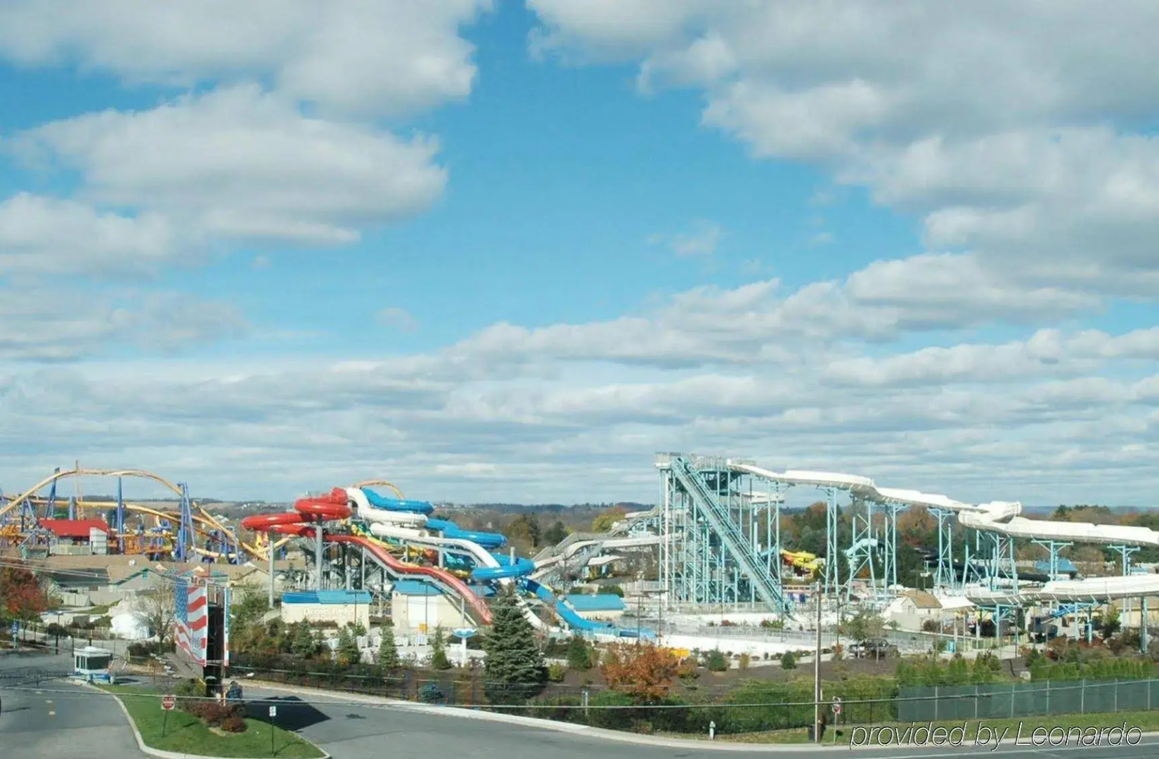 Holiday Inn Express & Suites Allentown-Dorney Park Area by IHG