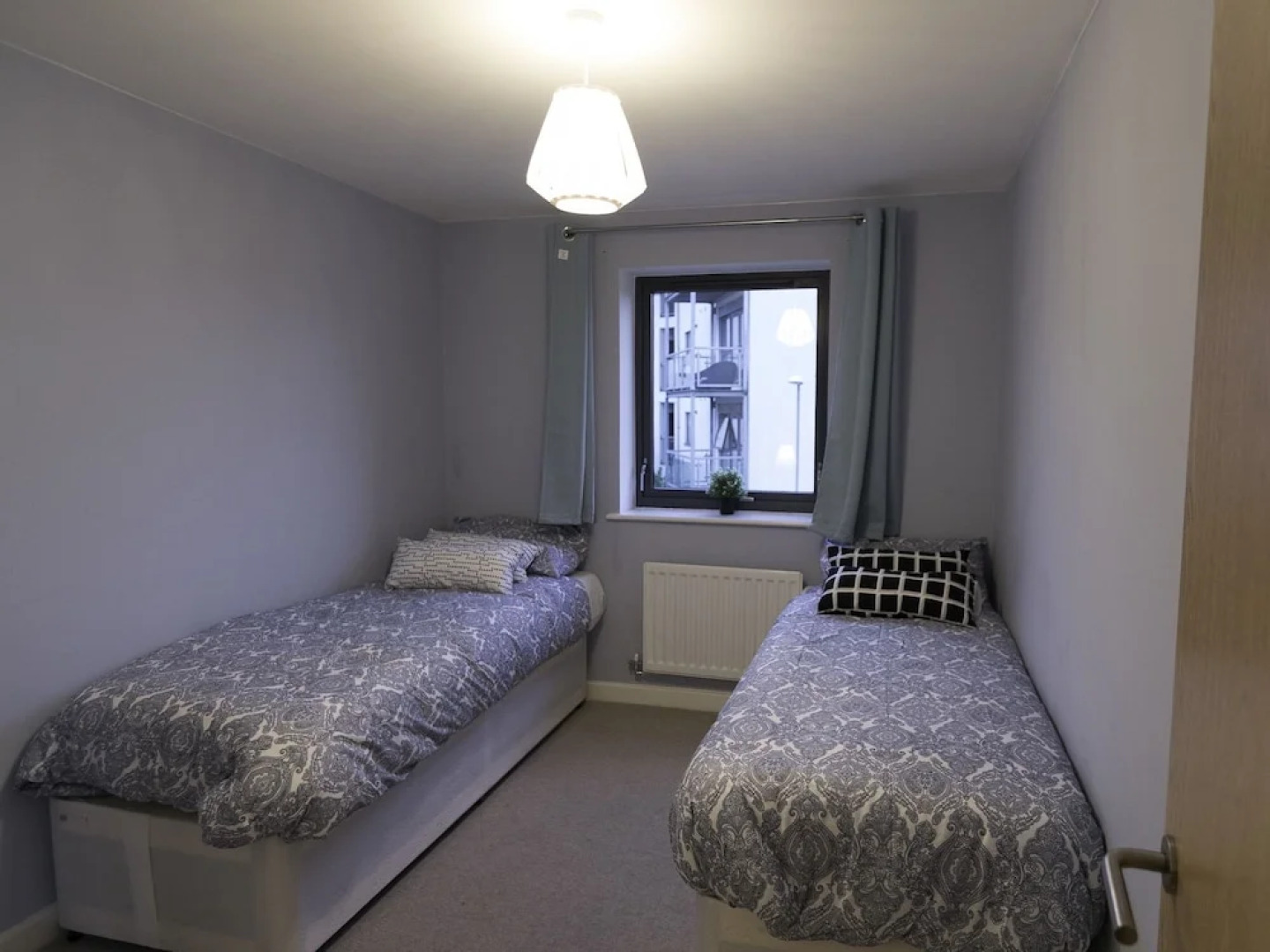 Brentwood - Deluxe Apartment