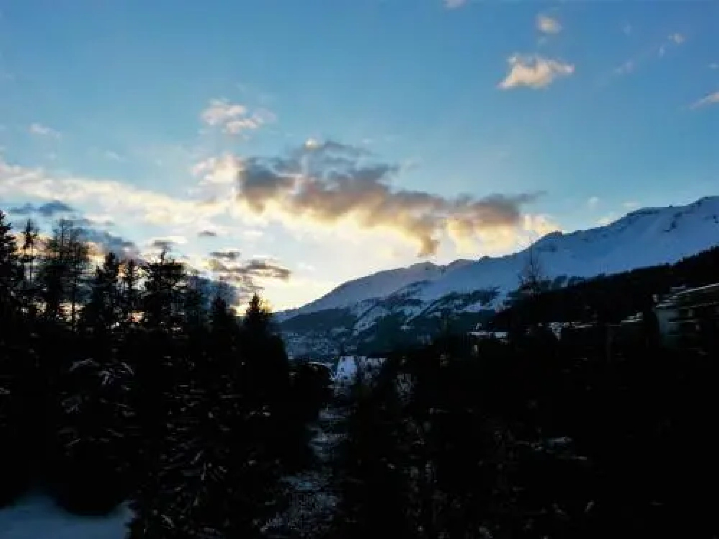 Apartment in Crans Montana Town Centre Mountain View