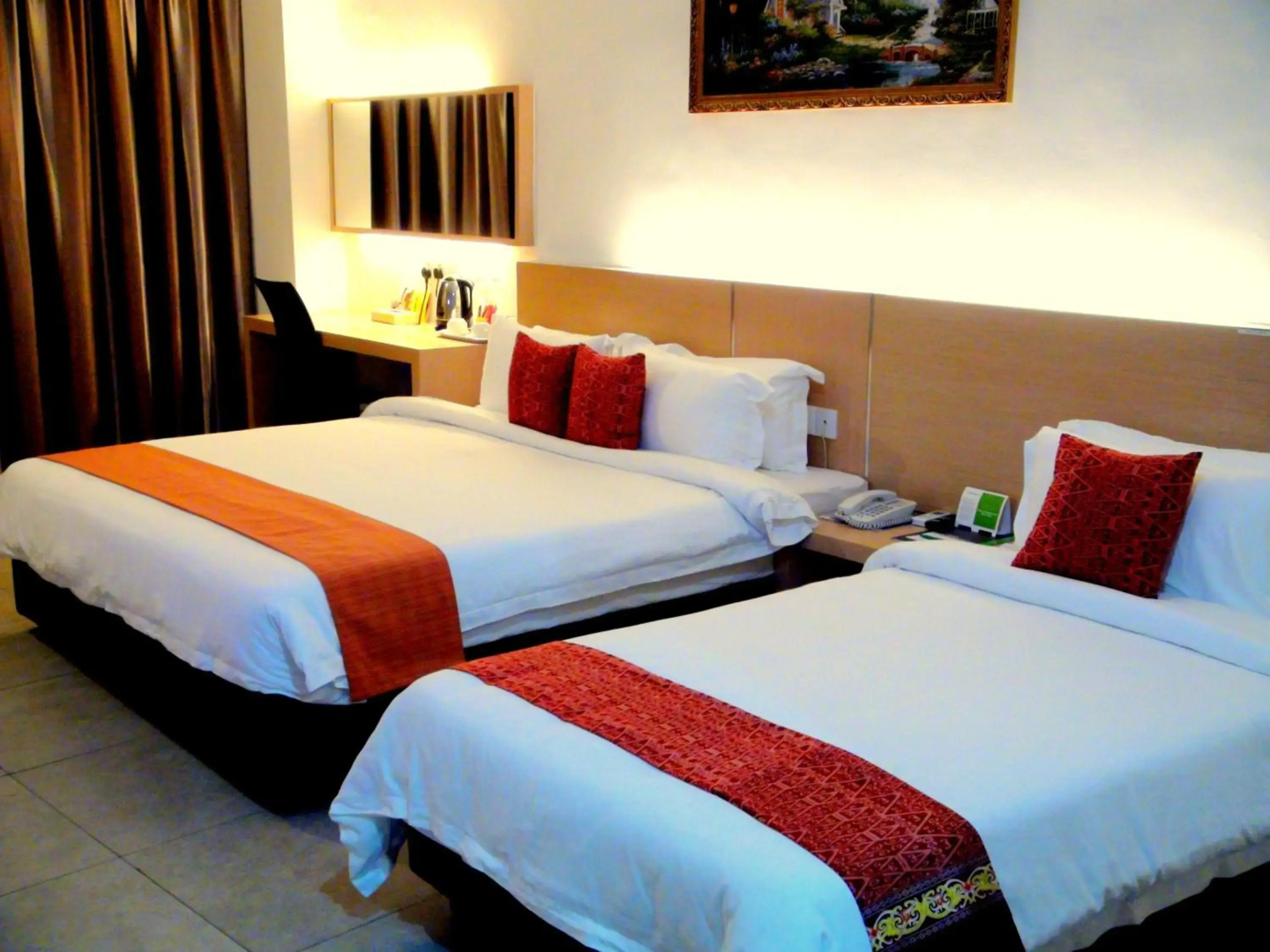 Paragon Lutong Hotel