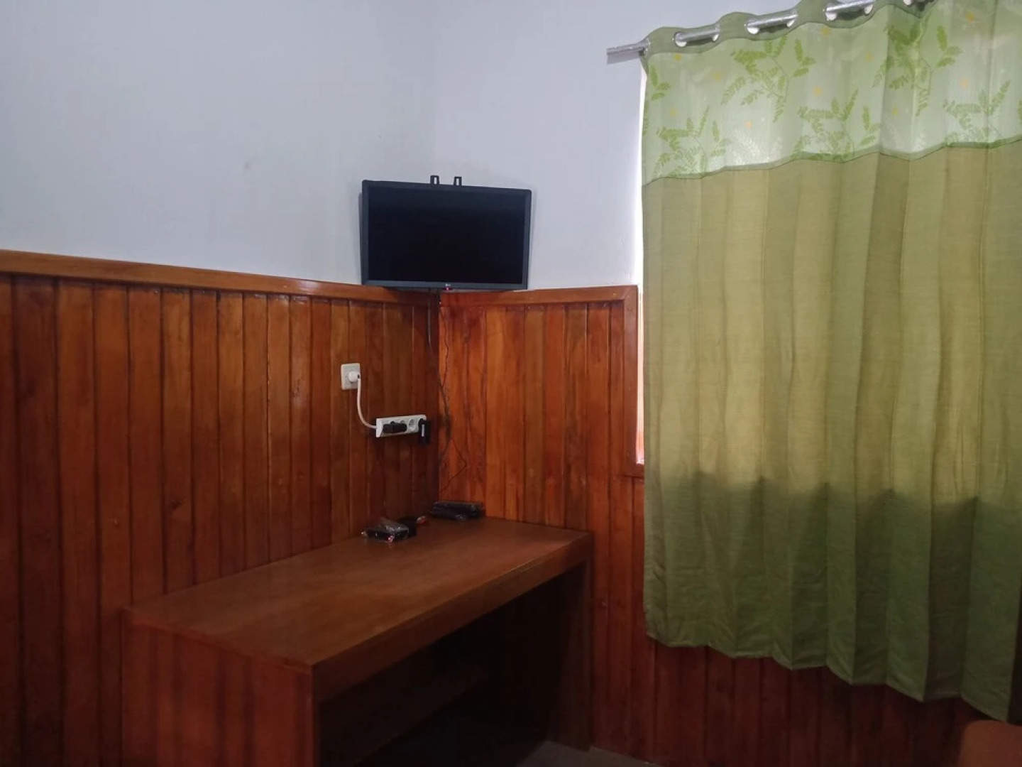 ADK Papandayan Homestay & Tour