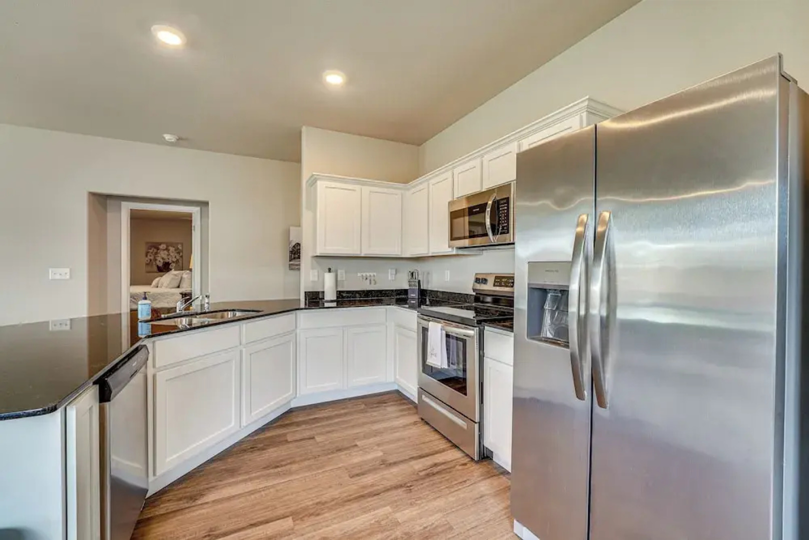 2 Mi to Dtwn: Siloam Springs Home w/ Fire Pit