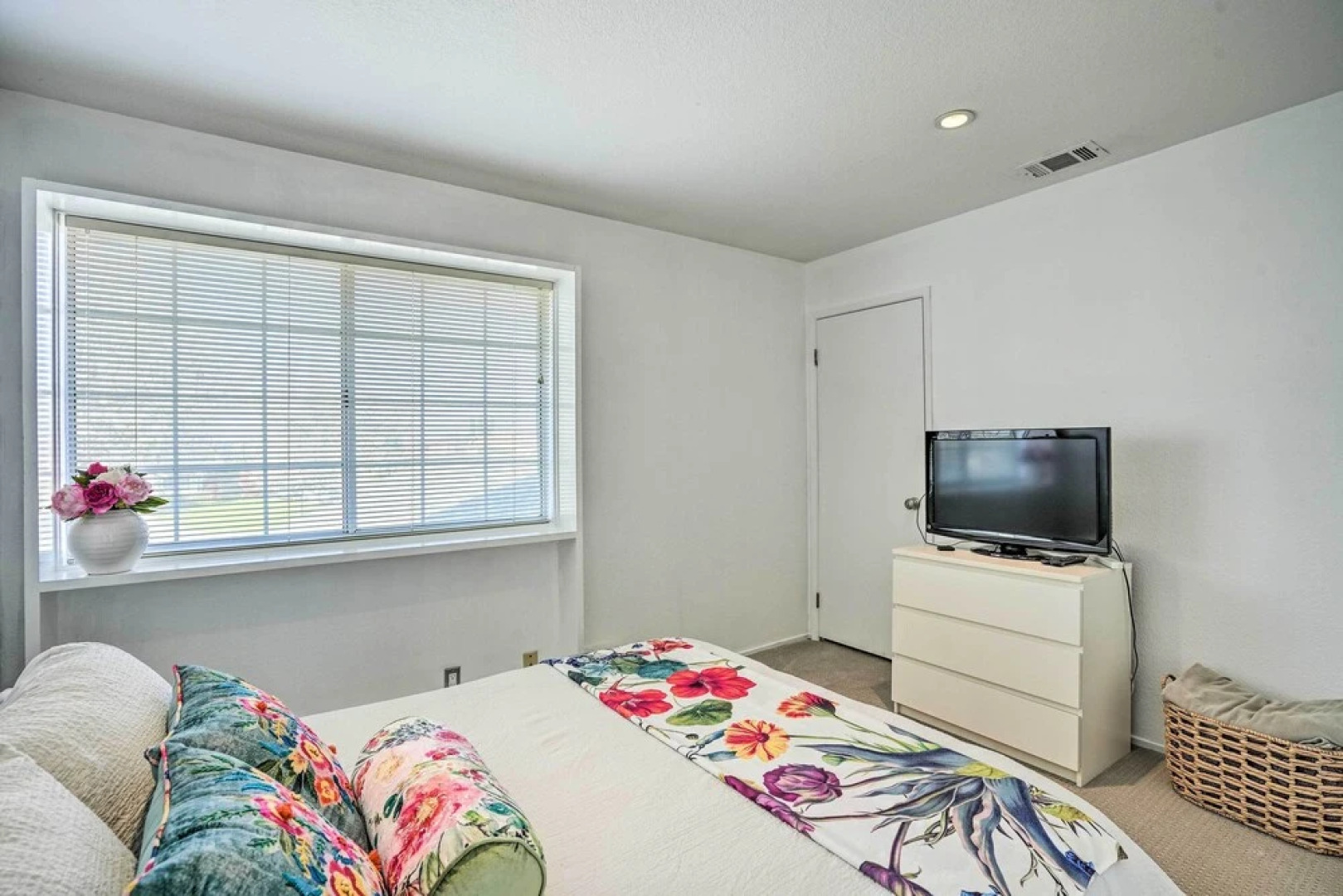 Bay Area Home Rental Near Six Flags + Napa Valley!