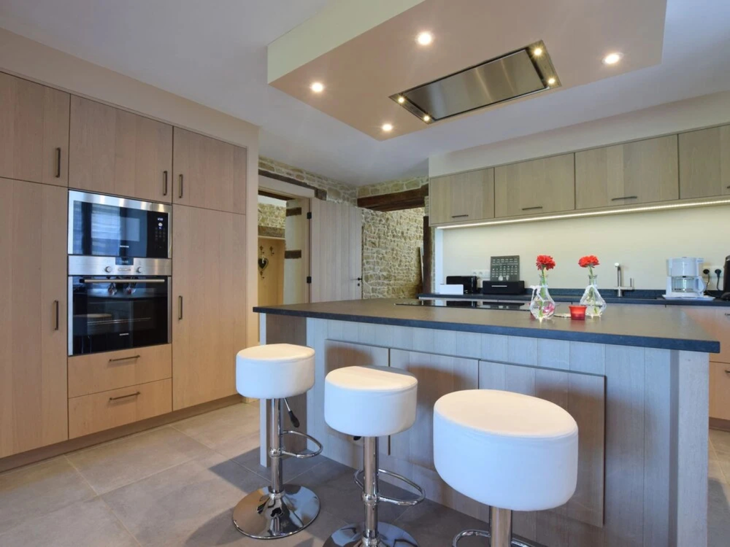 Lavish Holiday Home in Chassepierre With Terrace