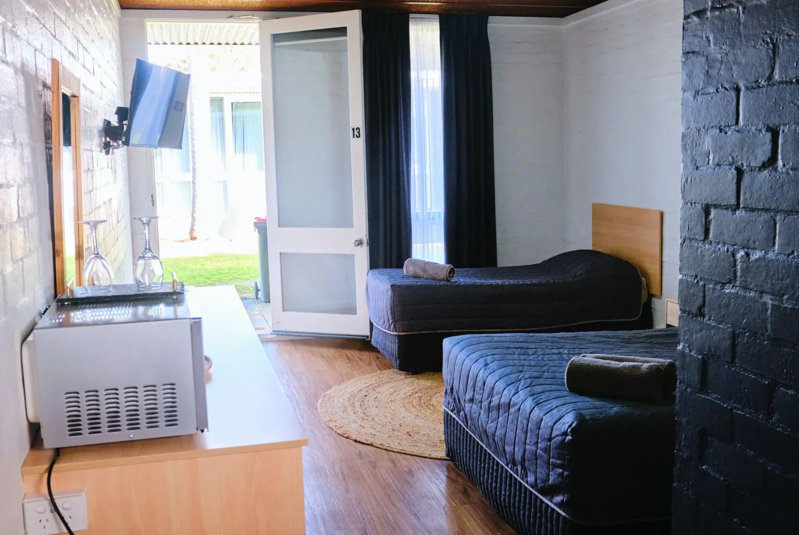 Mallacoota Hotel Motel