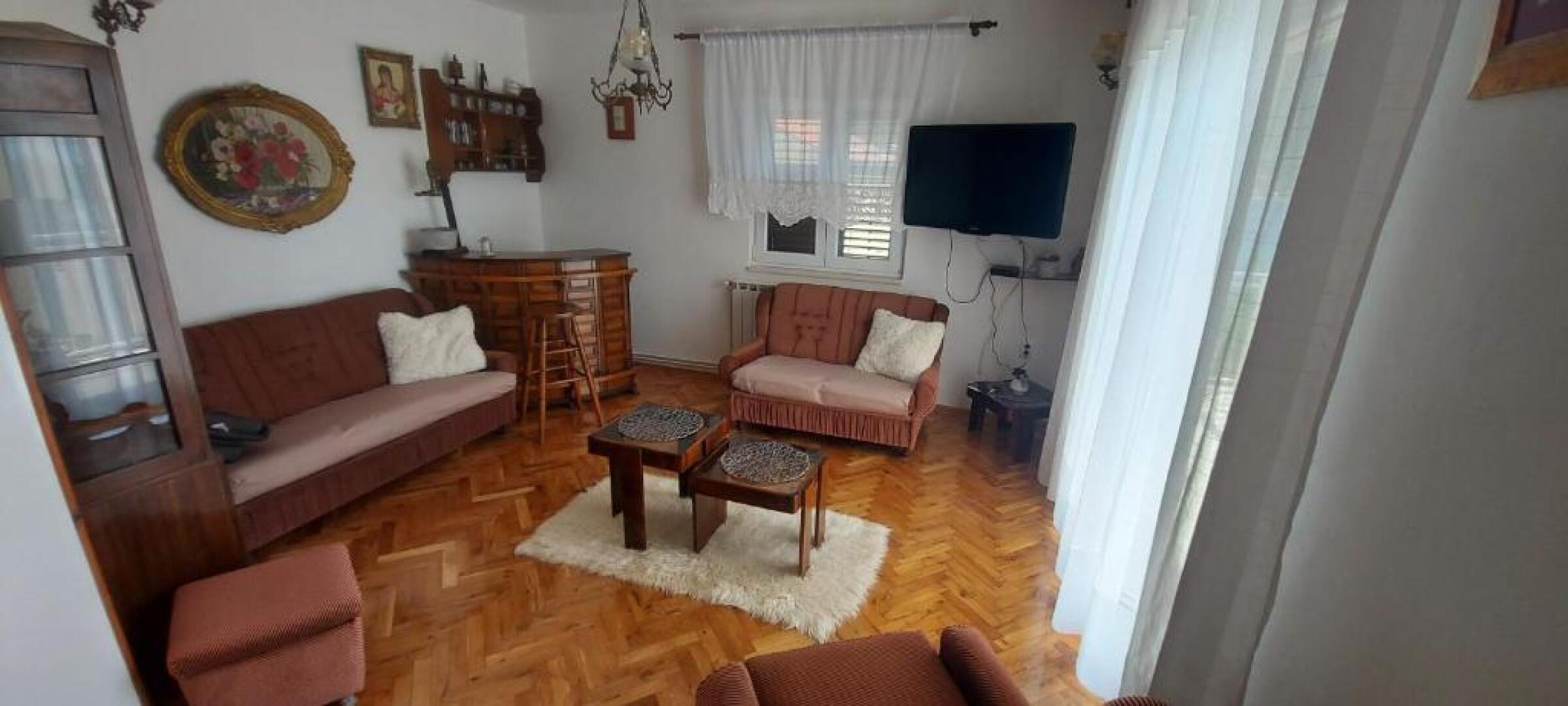 Apartments Grubišić