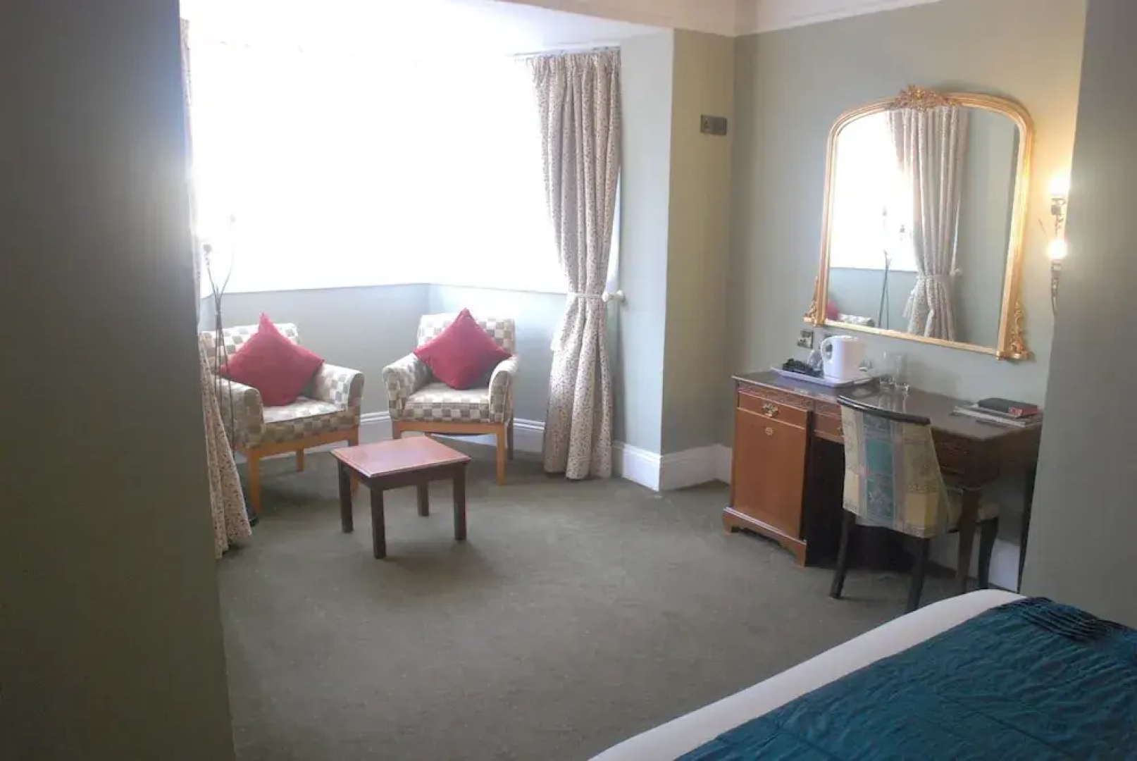 The Radnorshire Arms Hotel