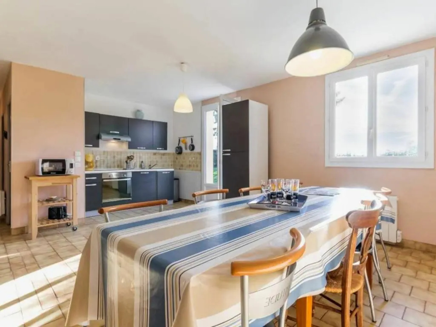 Gite Mesquer, 5 pièces, 7 personnes - FR-1-306-1147