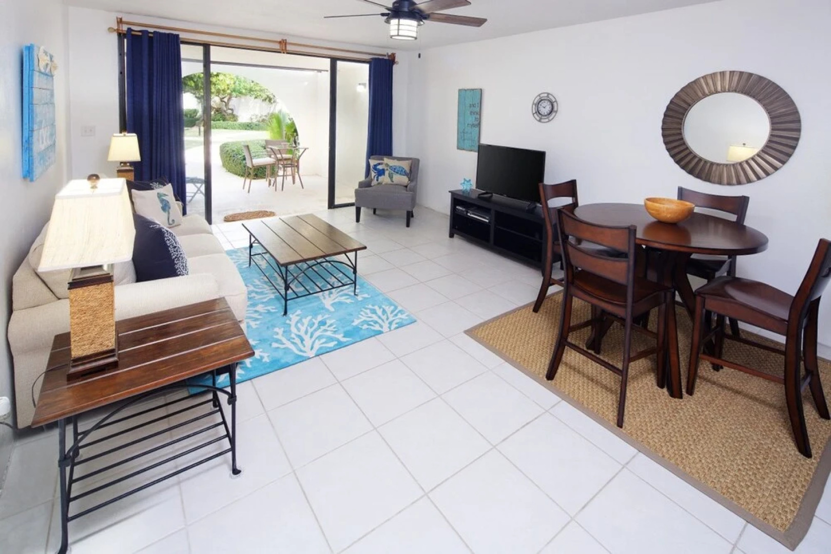 Villas Pappagallo by Cayman Villas