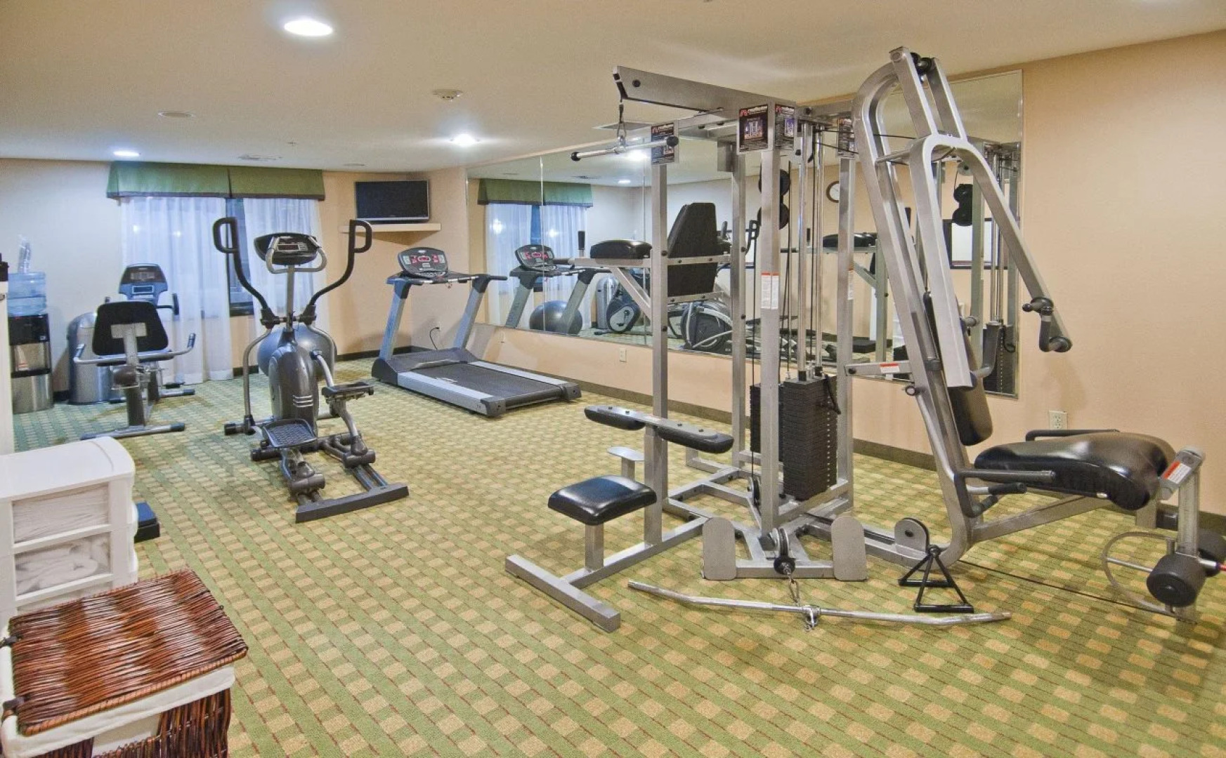 Holiday Inn Express & Suites Ocean Springs by IHG