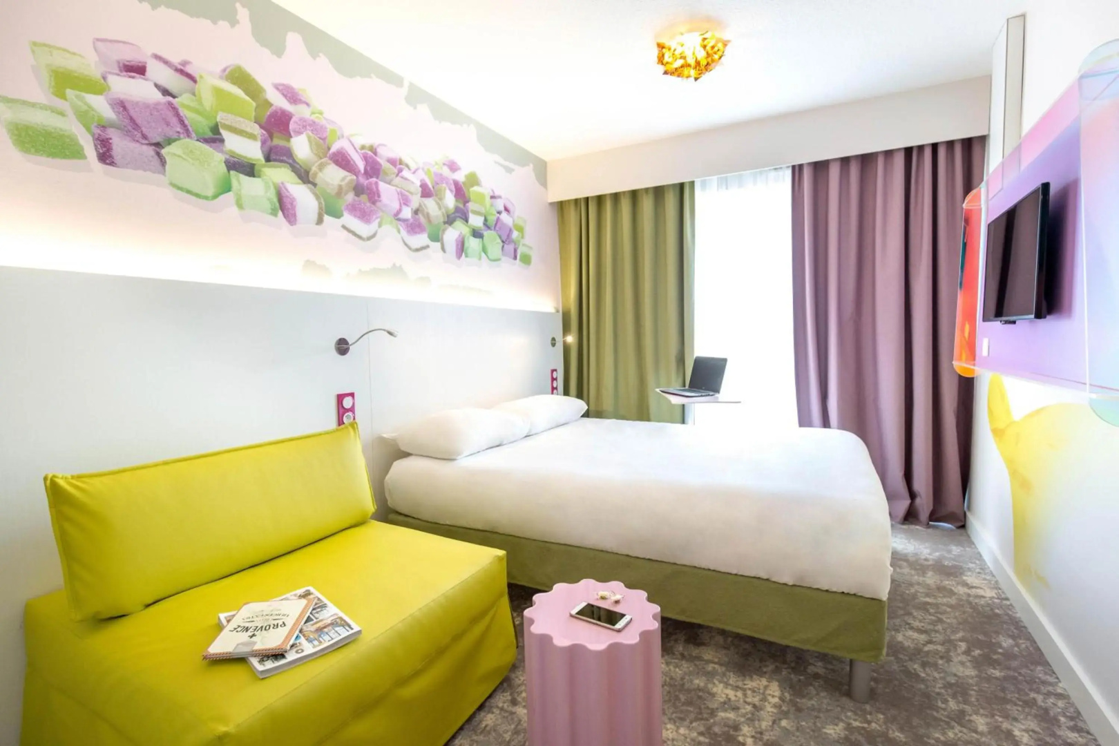 ibis Styles Fréjus Saint-Raphaël