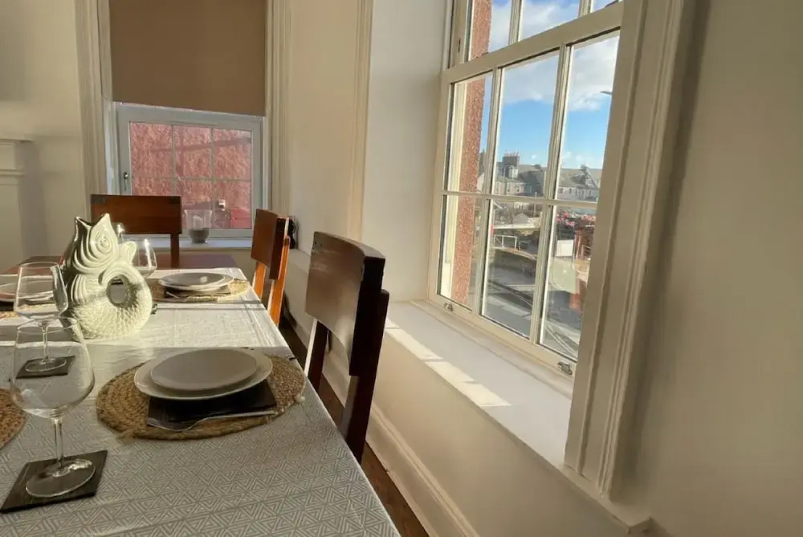 One Shore - Stylish Town House