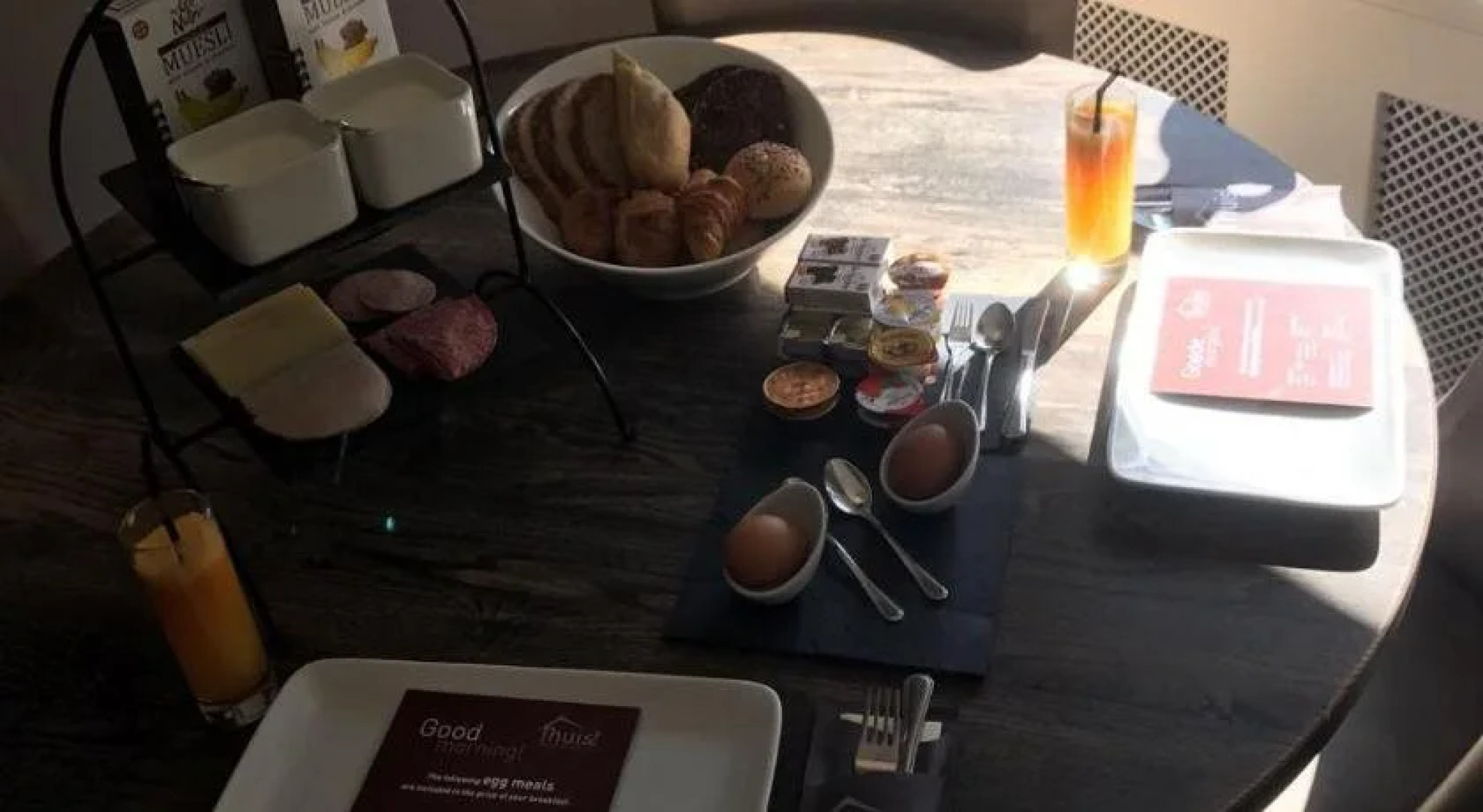 Hotel-Restaurant Thuis!