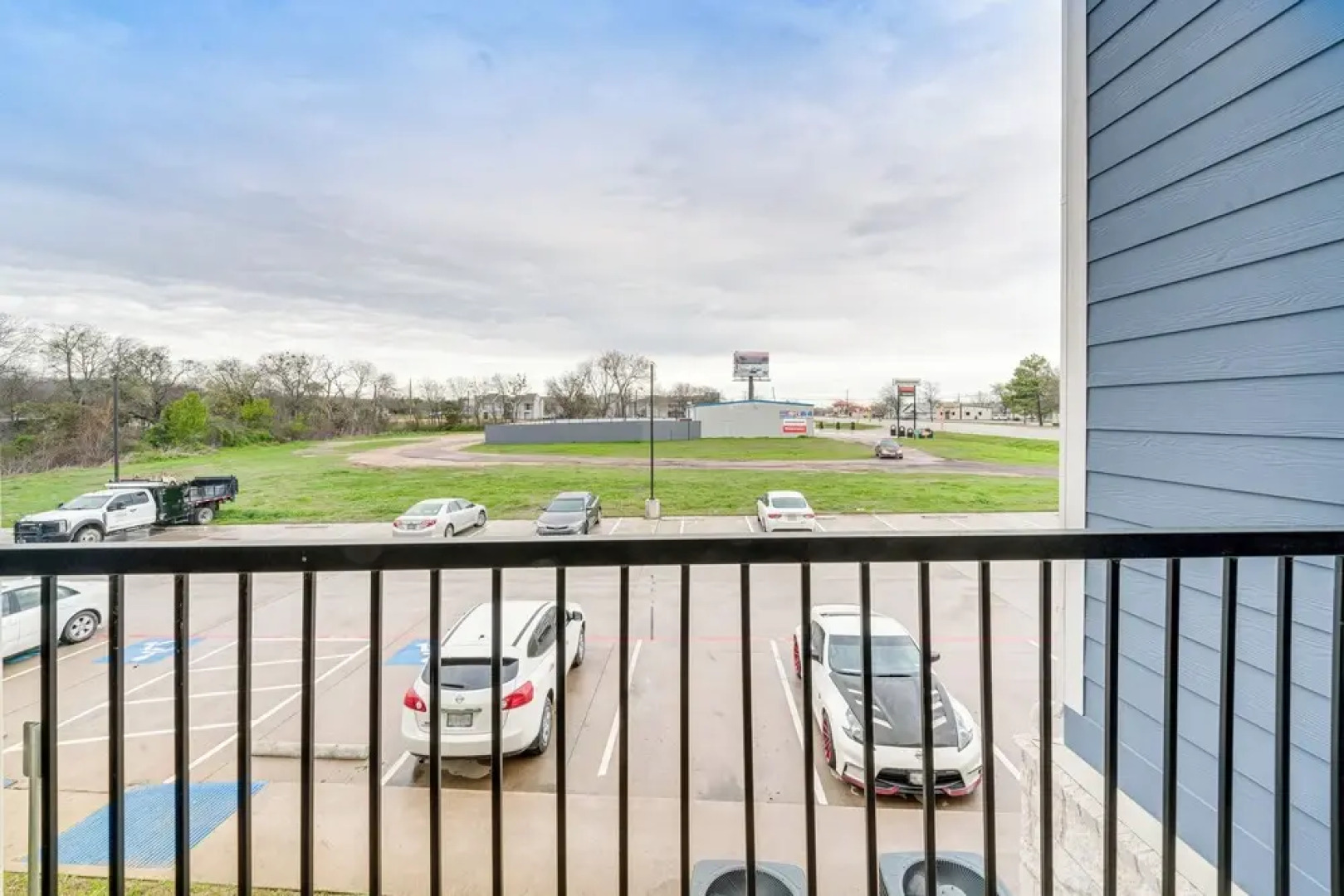 Close to Lakes & Museums: Bonham Vacation Rental