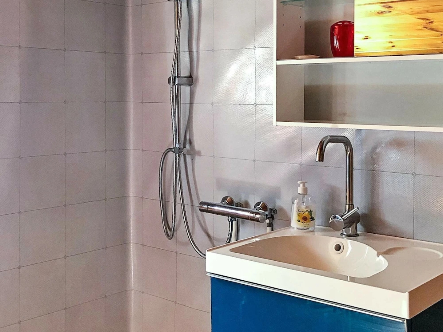 10 Person Holiday Home in Evje