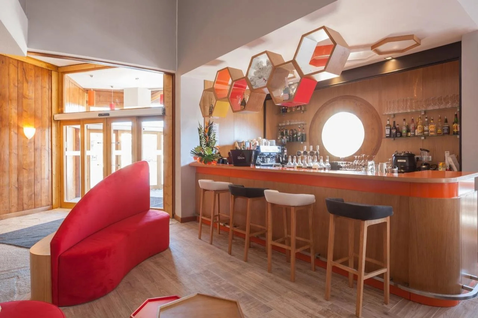 Royal Ours Blanc Boutique Hôtel & Spa