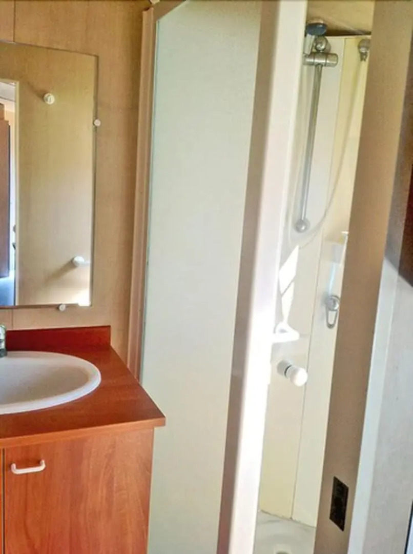 Camping Le Vallon Des Cigales