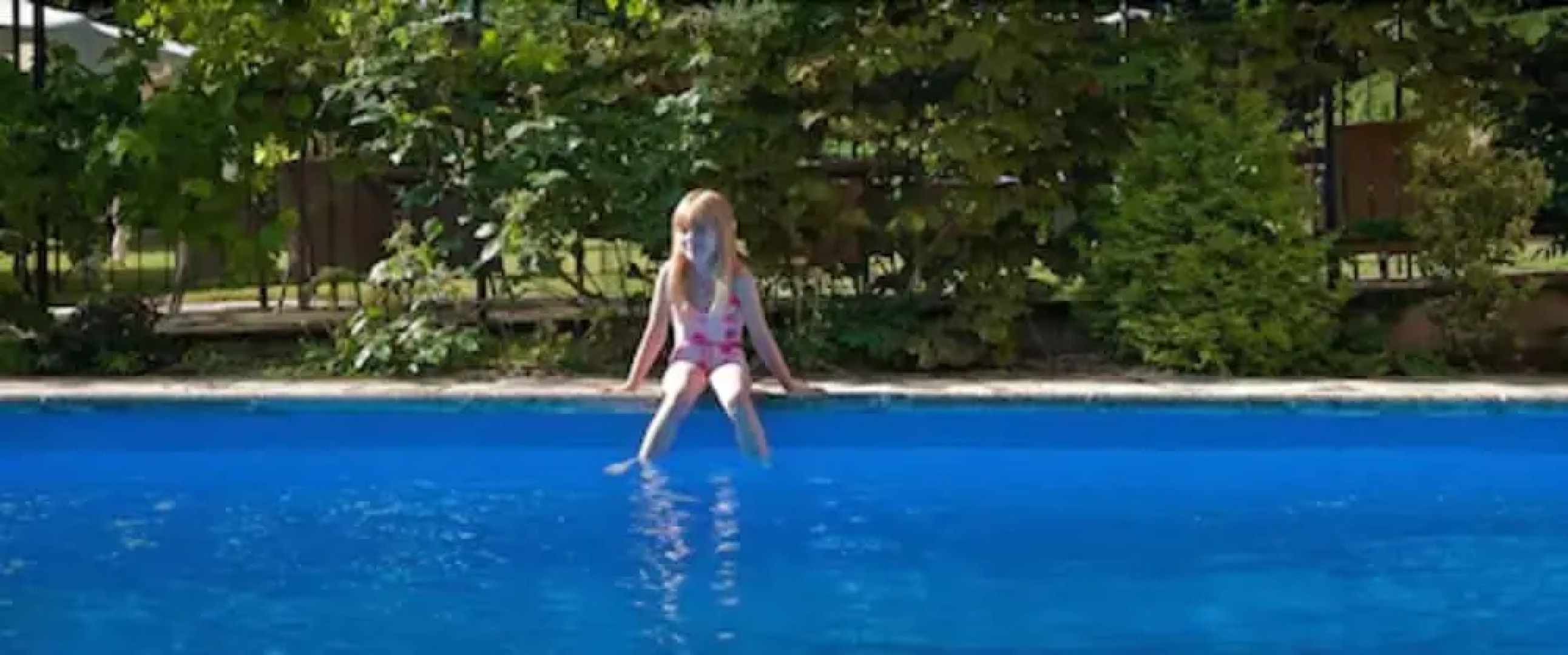 Ravenwood Hall Hotel