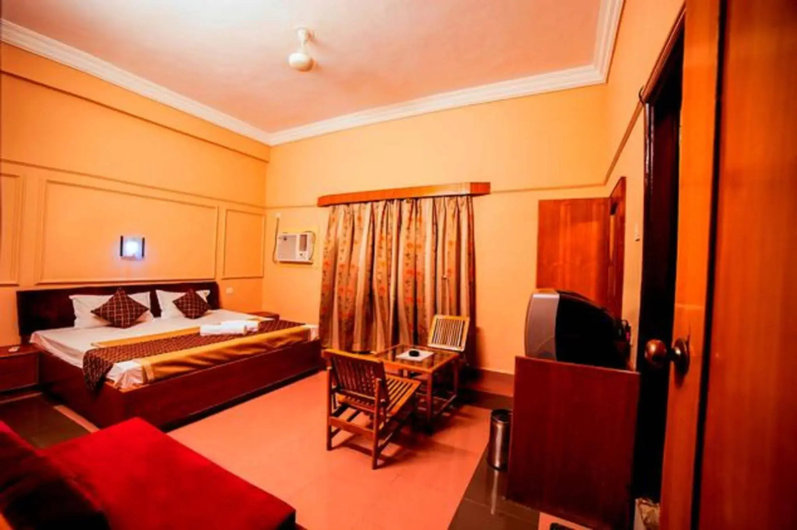 Hotel Empire Gandhidham