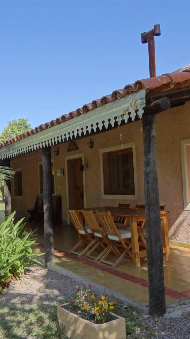 Posada Cavieres Wine Farm