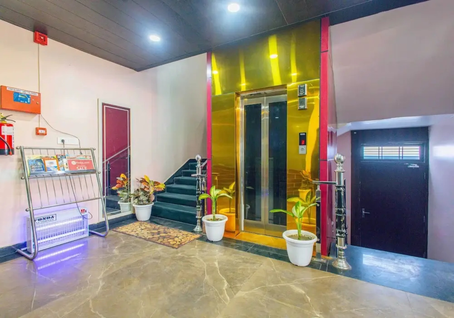 Treebo Saumendra Residency