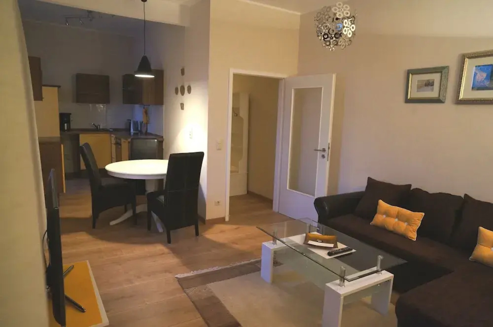 3 wunderschöne Ferienwohnungen Kornhoff