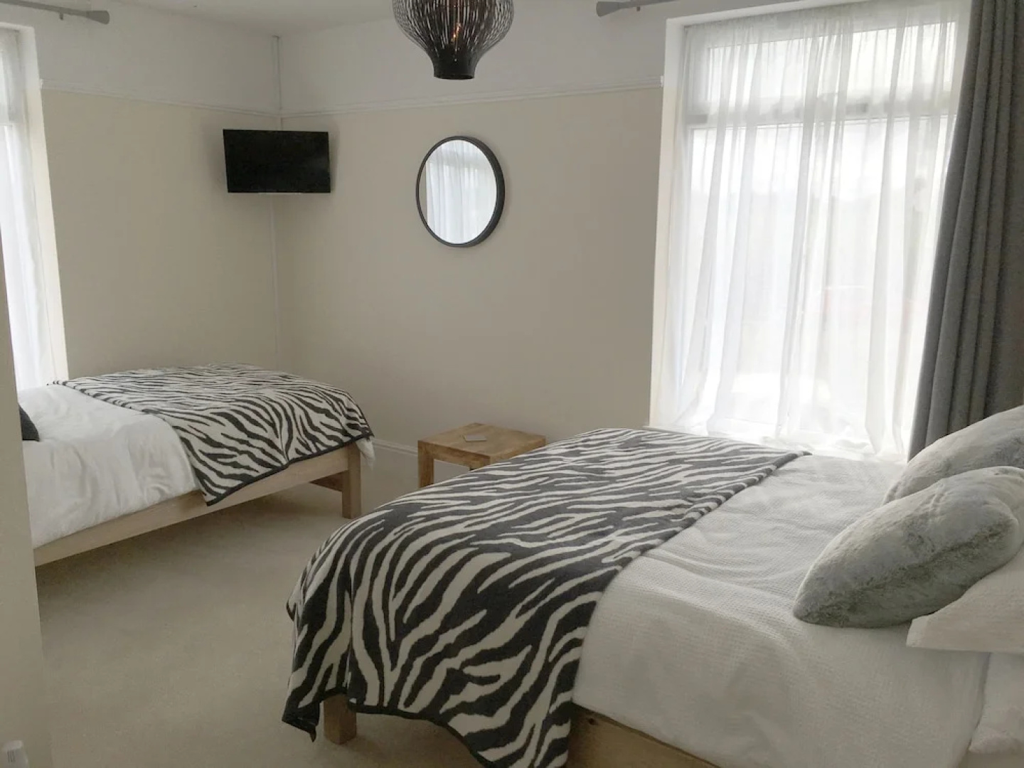 1 Ashford Road Guesthouse