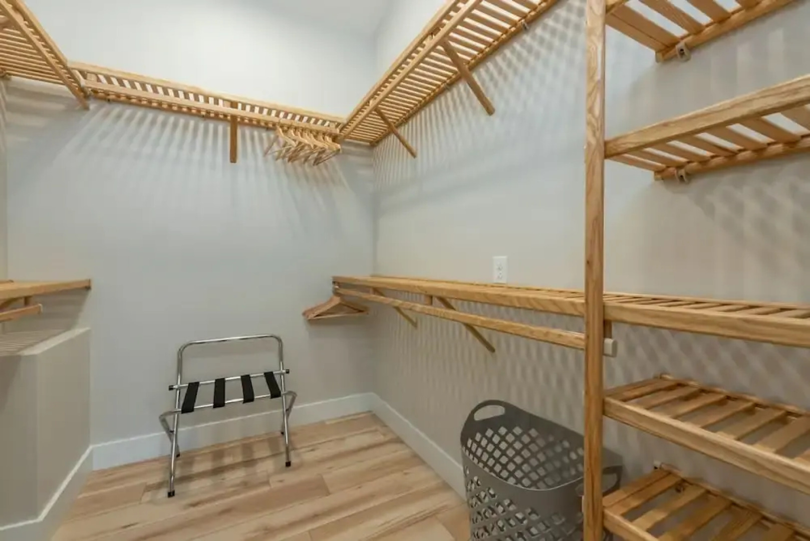 Rejuvenate in the Mtns w Sauna 5 min Drive to DT