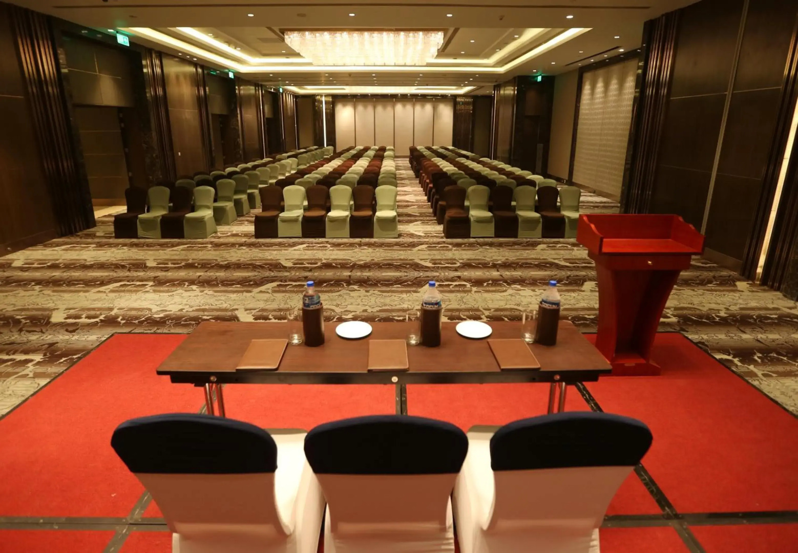 Pride Plaza Hotel Aerocity New Delhi