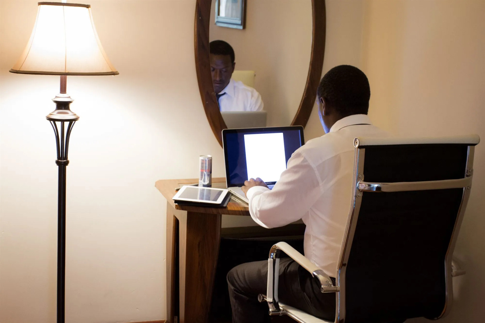 Monarch Parkview Hotel