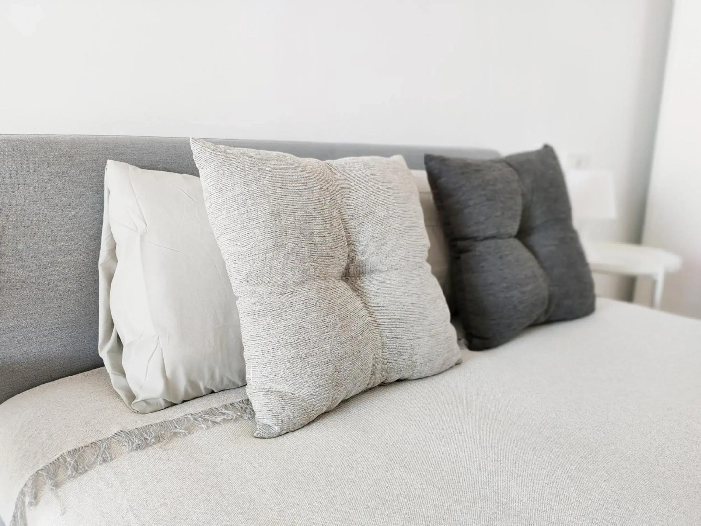 Global Properties, Moderno apartamento con terraza y vistas al mar