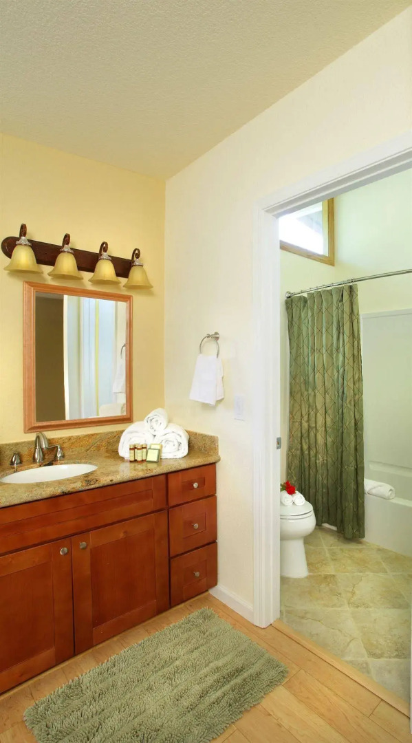 West Sonoma Inn & Spa