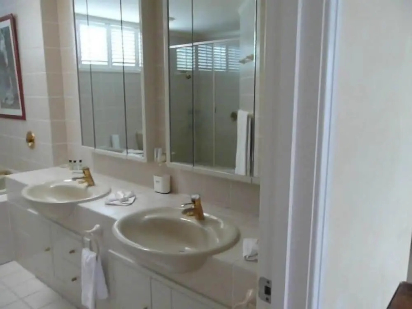 Sanctuary Cove Villas