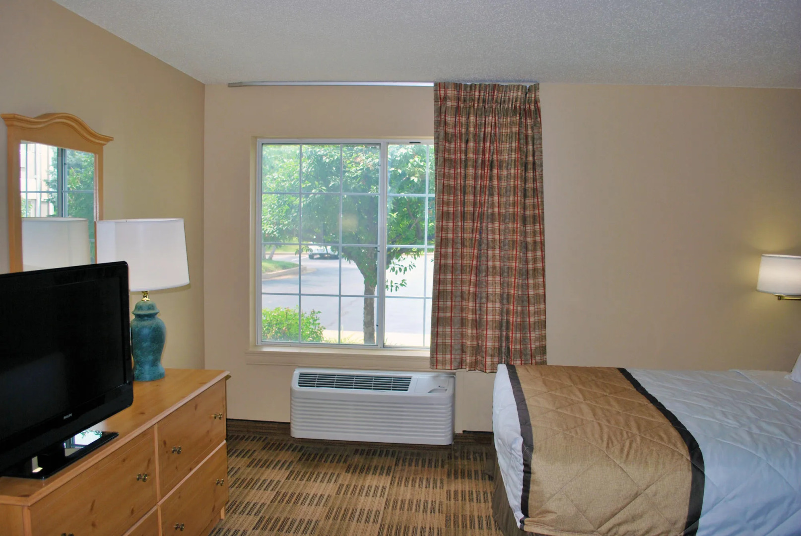 Extended Stay America Select Suites - St. Louis - Airport - Central