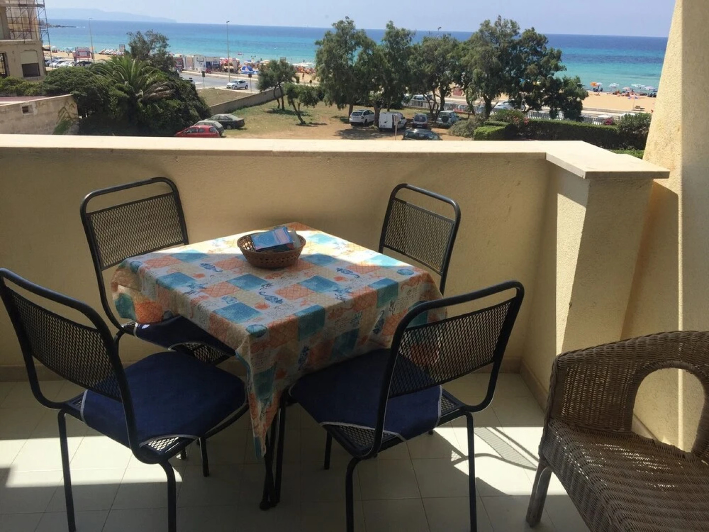 Monolocale con vista mare