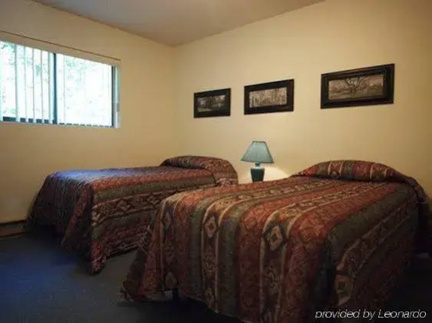 Whale's Tail Guest Suites