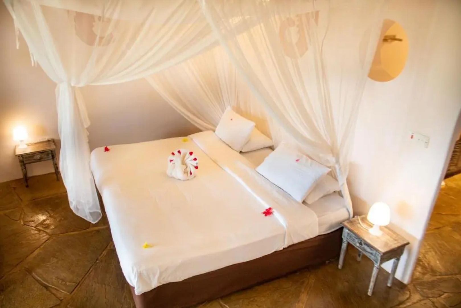 Eleven Pearl Boutique Hotel & Spa