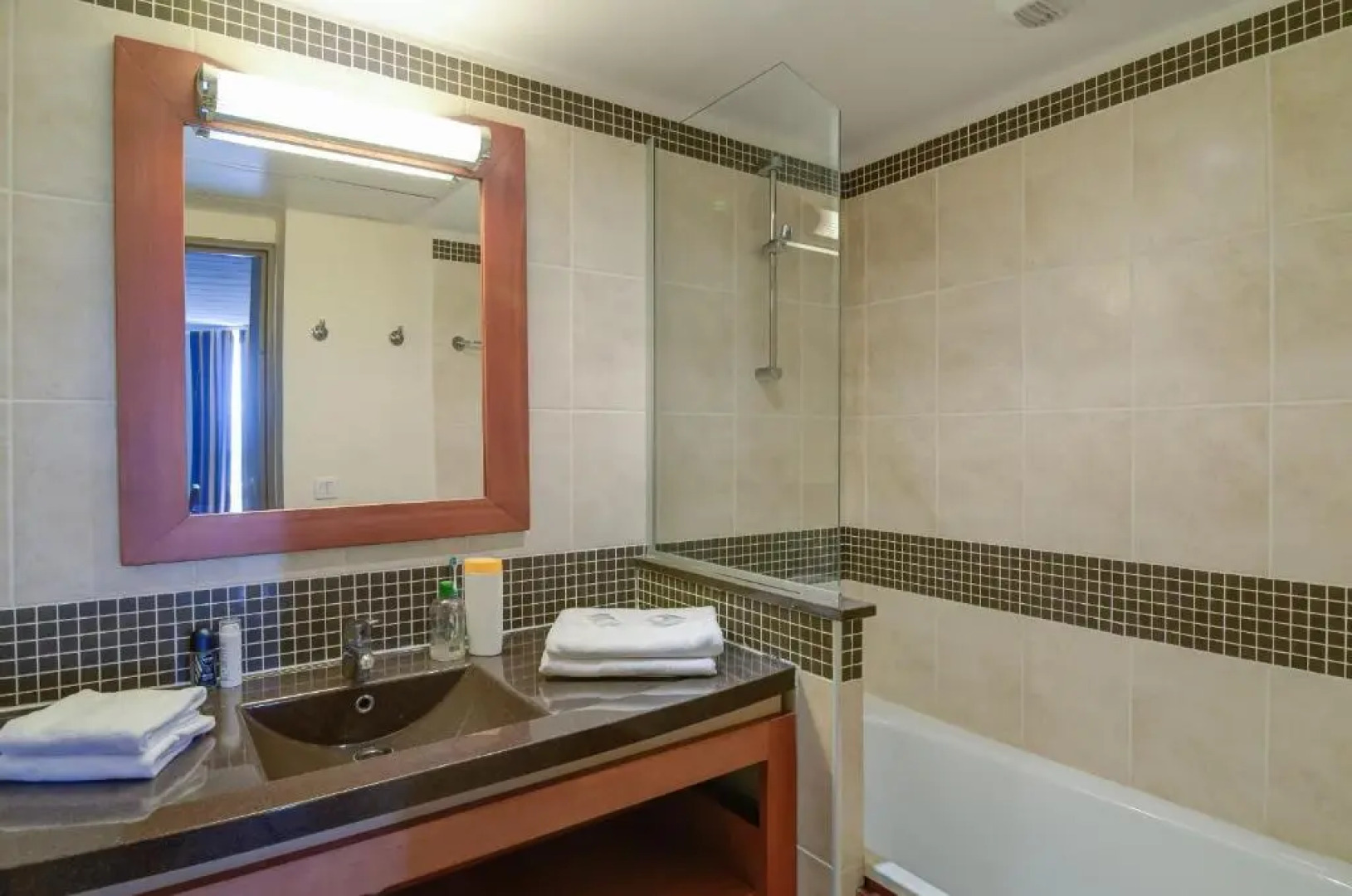 SOWELL FAMILY Le Vallon