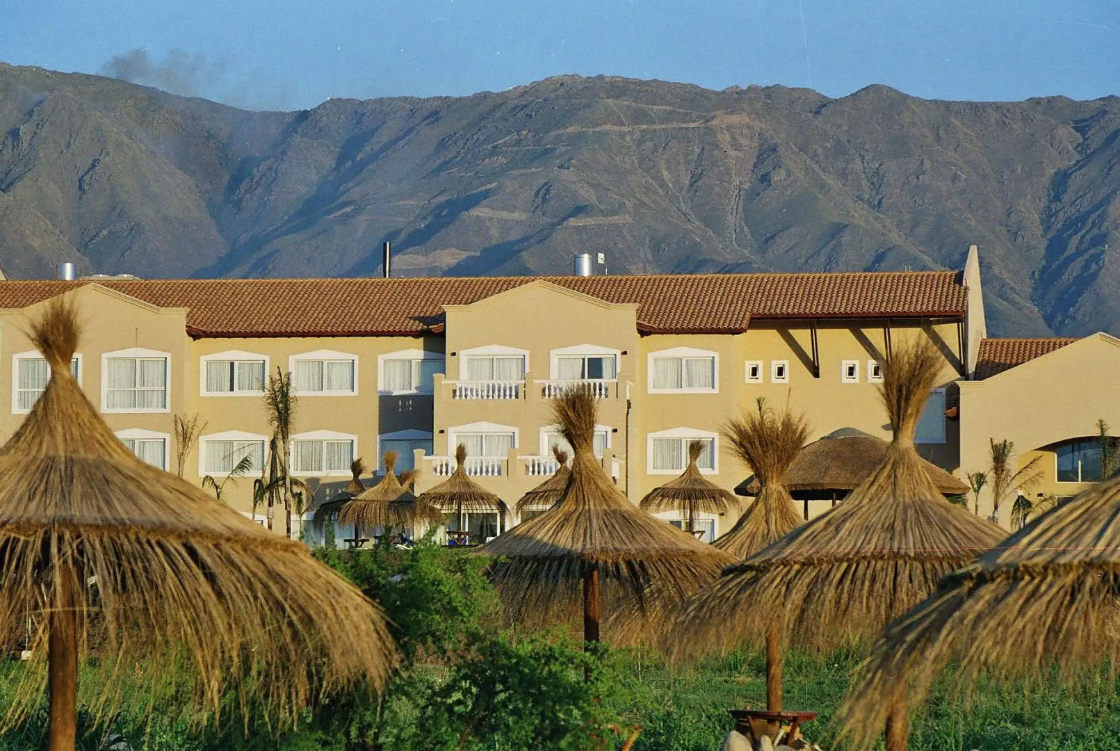 Howard Johnson Hotel & Convention Center by Wyndham, Merlo