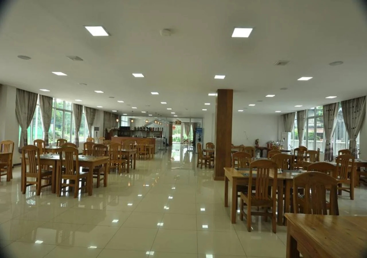 Taw Win Yadanar Hotel