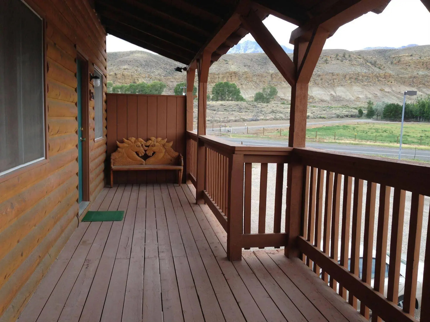 Yellowstone Valley Inn