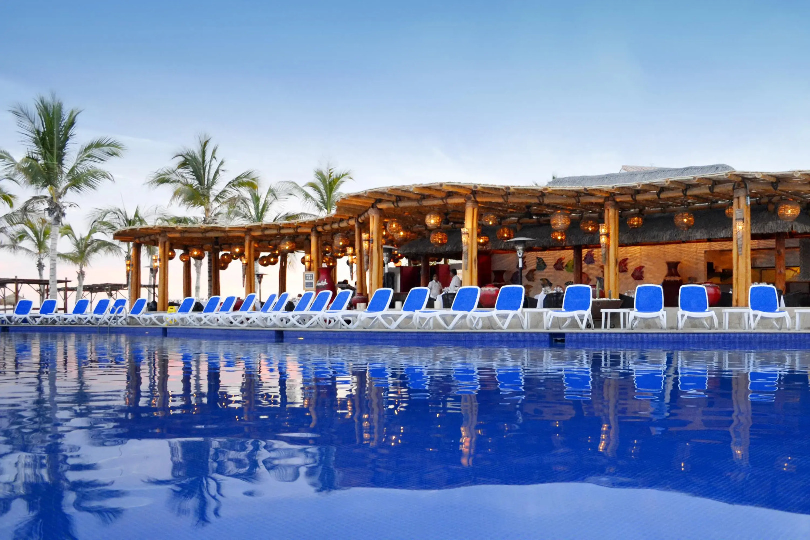 Grand Decameron Los Cabos, A Trademark All Inclusive Resort