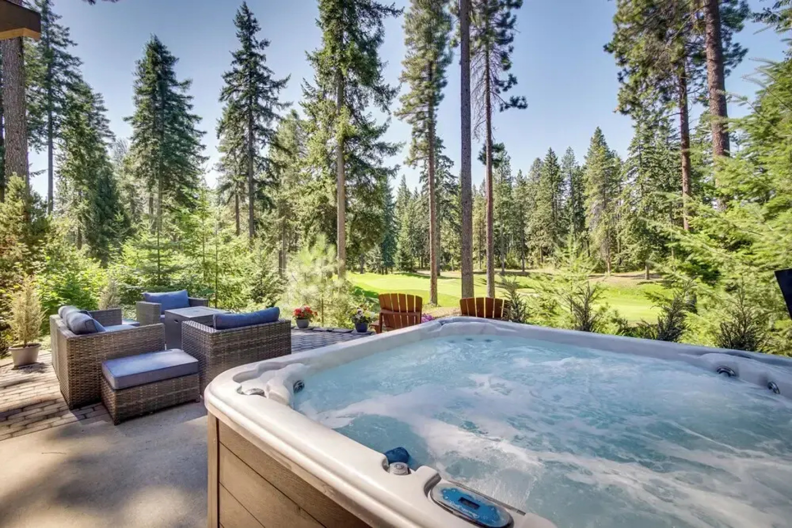Luxury Home in Suncadia Hot Tub + Fire Pit!